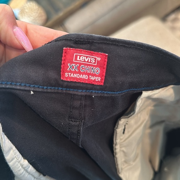 Men’s black straight taper Levi’s - Picture 3 of 4